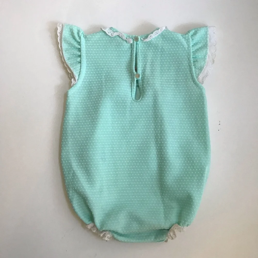 Vintage Carter’s One Piece Short Romper